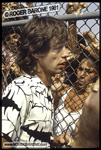 mick jagger meets fans in philly 1981 photo by roger barone