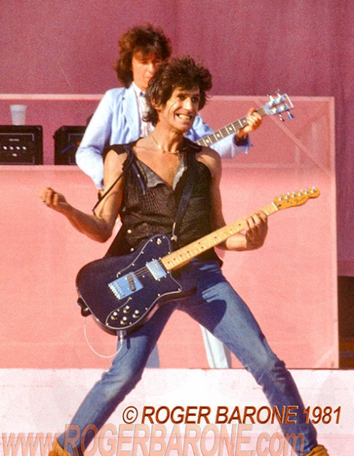 keith_richards_smile_web keith richards rolling stones concert photo philly JFK Stadium 1981 by roger barone