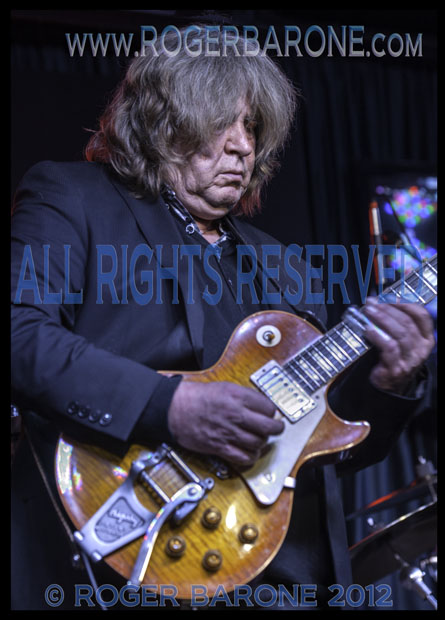 mick_taylor_slide_bar_web Rolling Stones guitarist Mick Taylor solo Iridium Club (5/12/12)