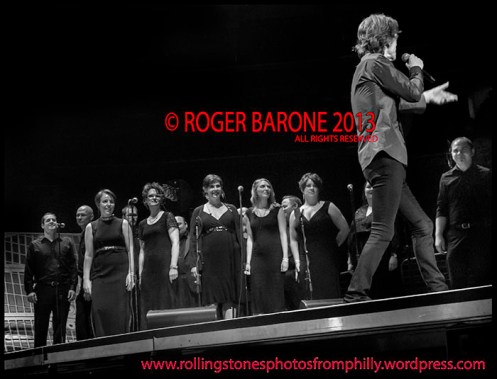mick jagger and the crossing singing "you can't always get what you want" philly june 21, 2013 photo by roger barone