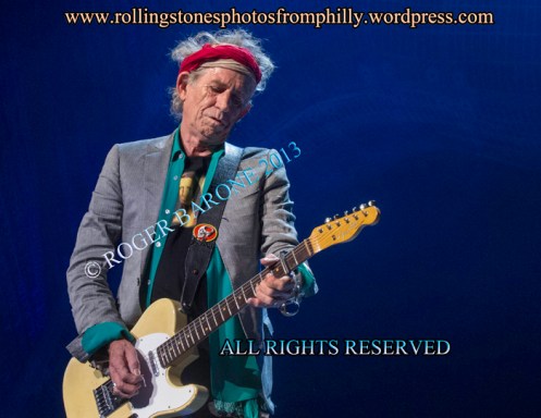 Keith Richards plays blonde fender telecaster guitar at Wells Fargo Center. June 21, 2013 © Roger Barone