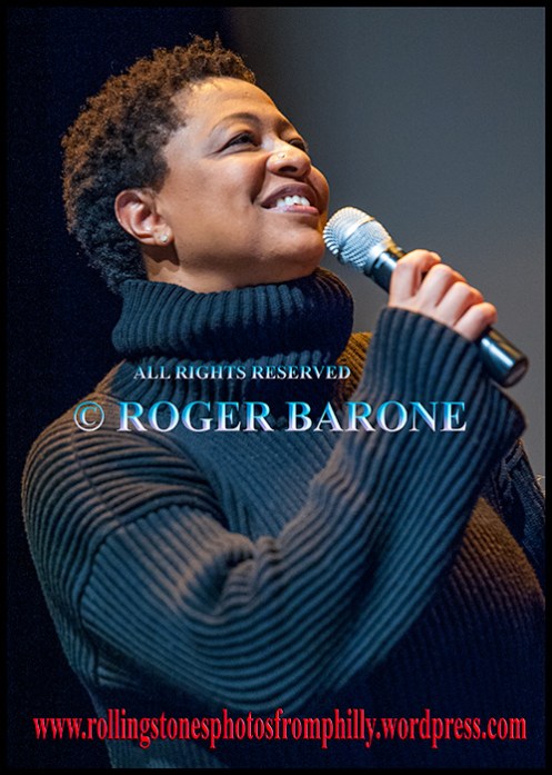 Lisa Fischer Rolling Stones backup singer, Mandell Theater philadelphia, april 15, 2013, photo by roger barone